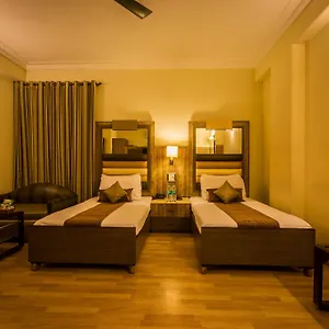 The Suncourt Yatri Дели