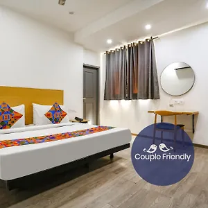 Fabhotel Vat - Meera Bagh Дели