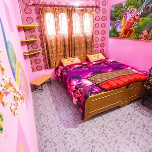 Somit Paying Bed & Breakfast